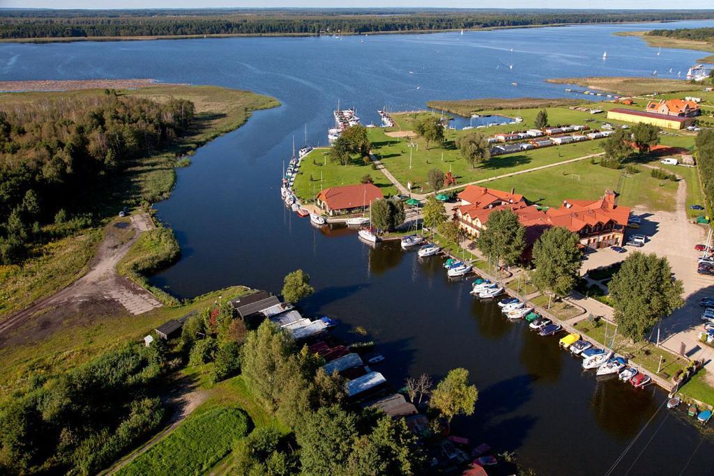 Hotel Ros Pisz Eksteriør billede